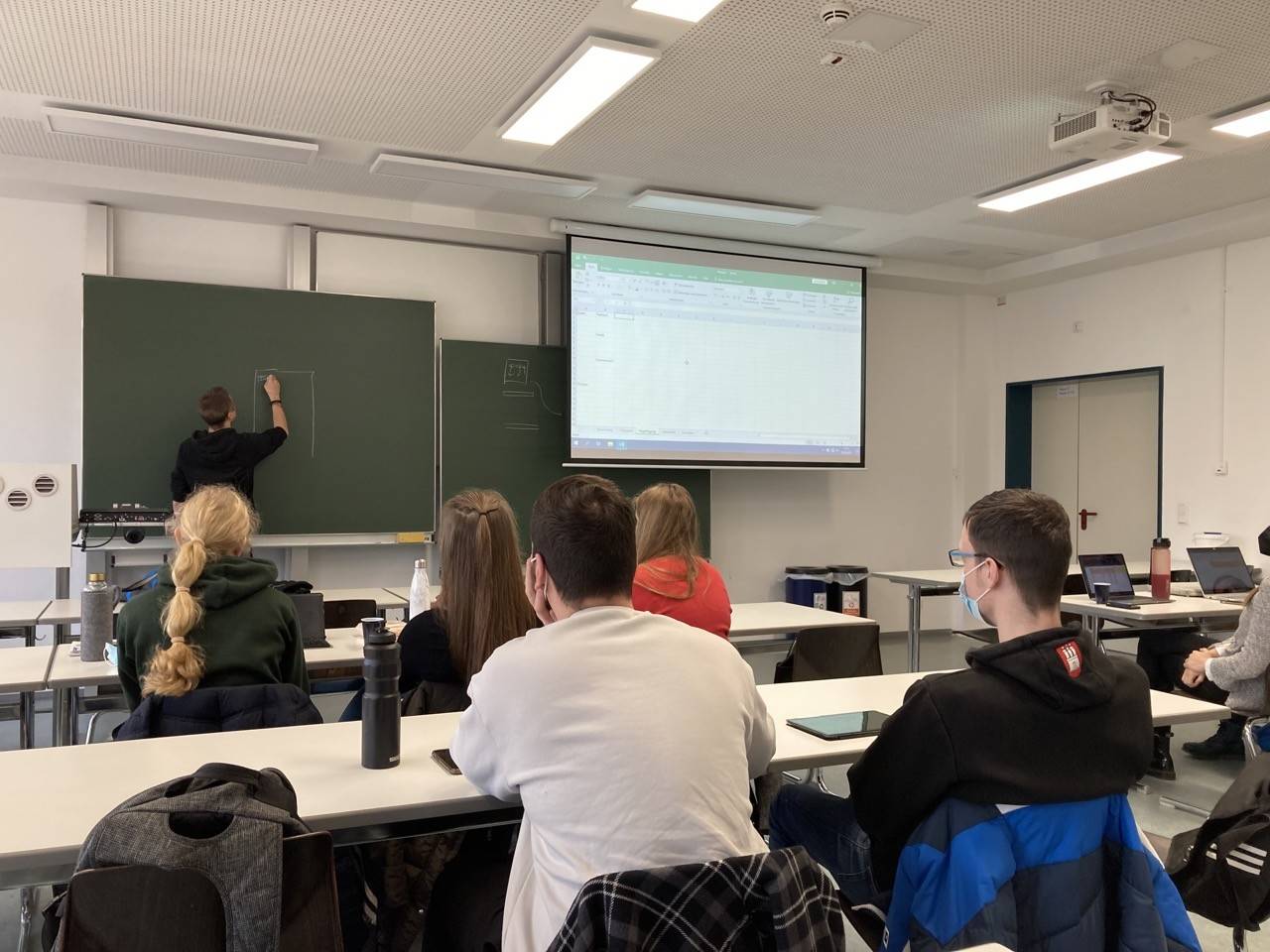 Studierende an der Hochschule Harz Zeiss Inatour Beratung